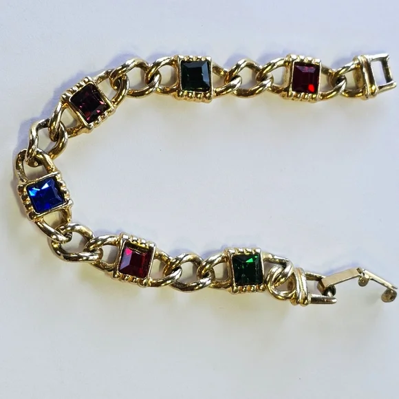 Vintage Swarovski Heavy Gold Tone Bracelet! ✨️ - Picture 1 of 7